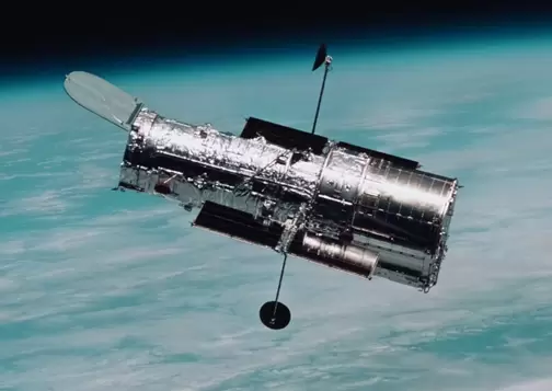 Satellite communications equipment