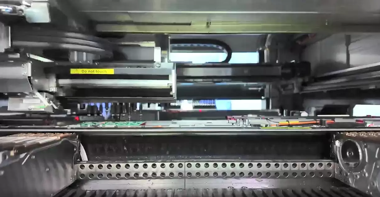 Advantages of YAMAHA Machines for SMT Assembly on PCB